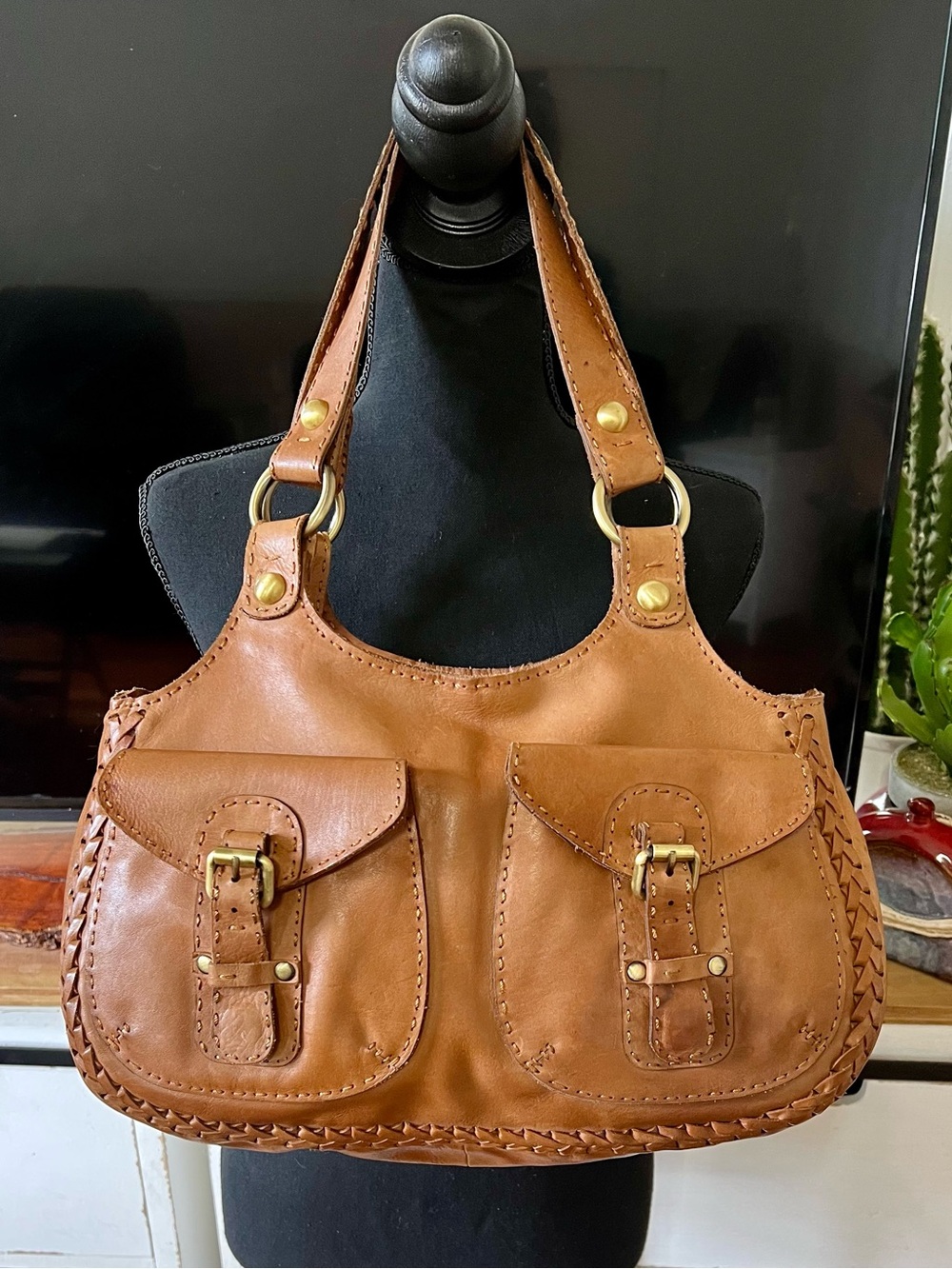 Classy!! Overland Sheep Leather Horizon Bag
